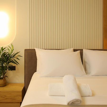 Hotel Brooklyn Vlore Exterior photo