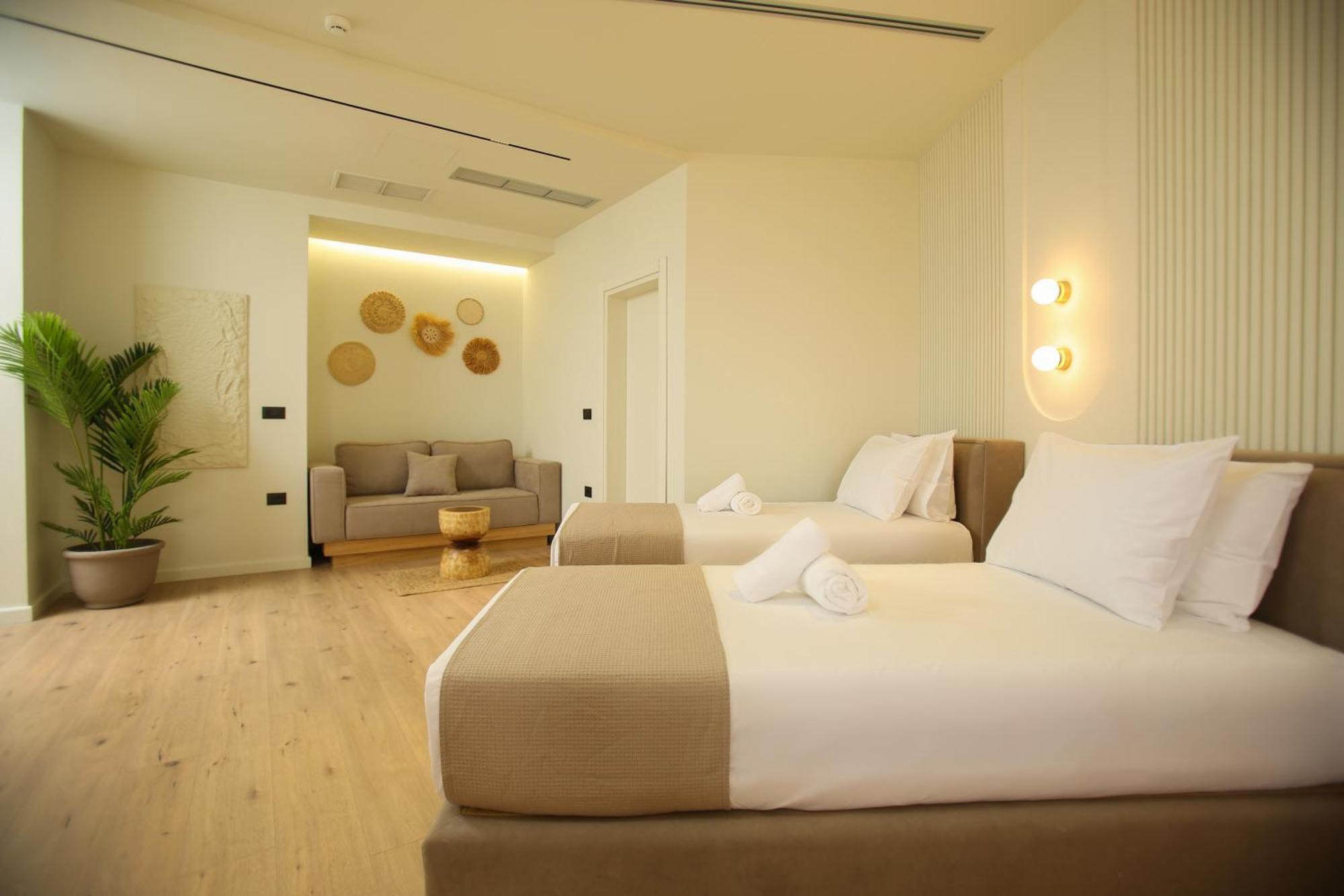 Hotel Brooklyn Vlore Exterior photo