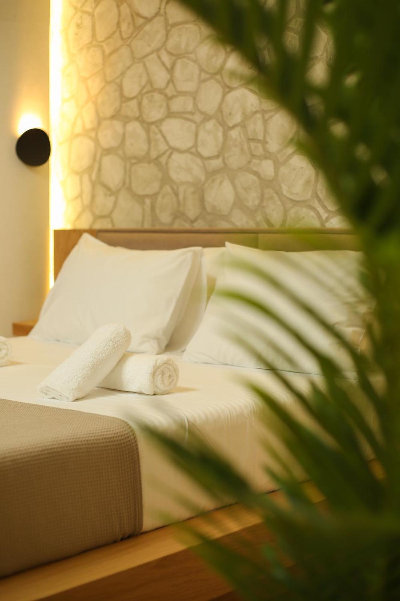 Hotel Brooklyn Vlore Exterior photo