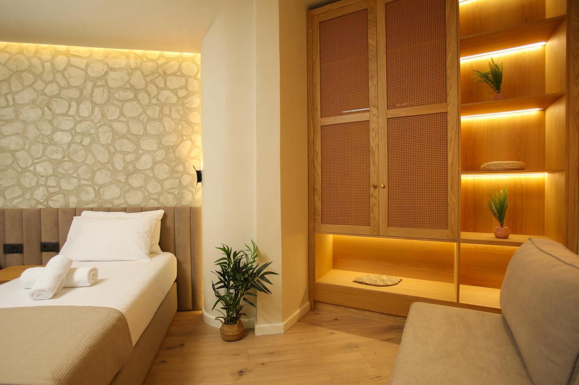 Hotel Brooklyn Vlore Exterior photo