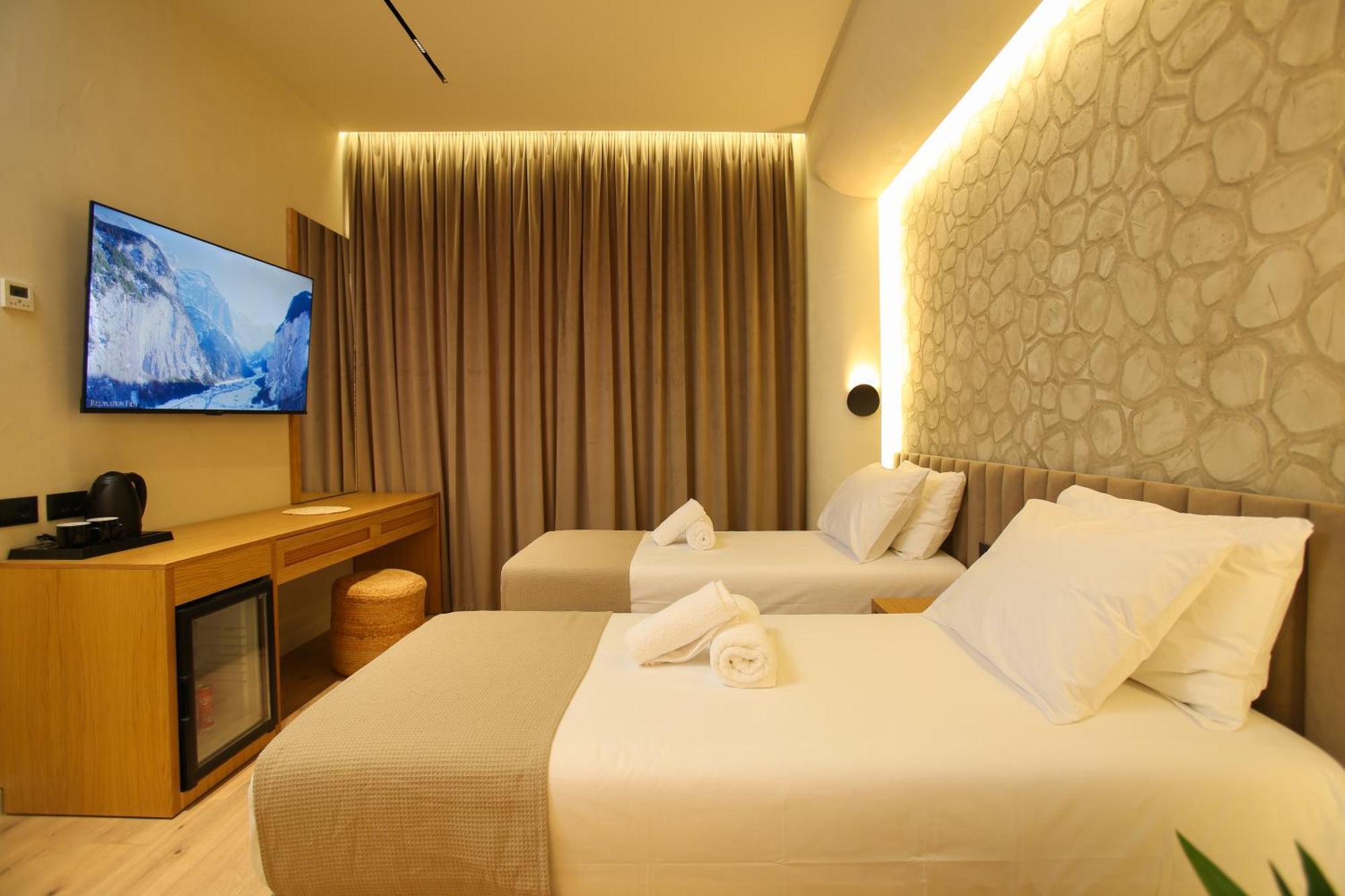 Hotel Brooklyn Vlore Exterior photo