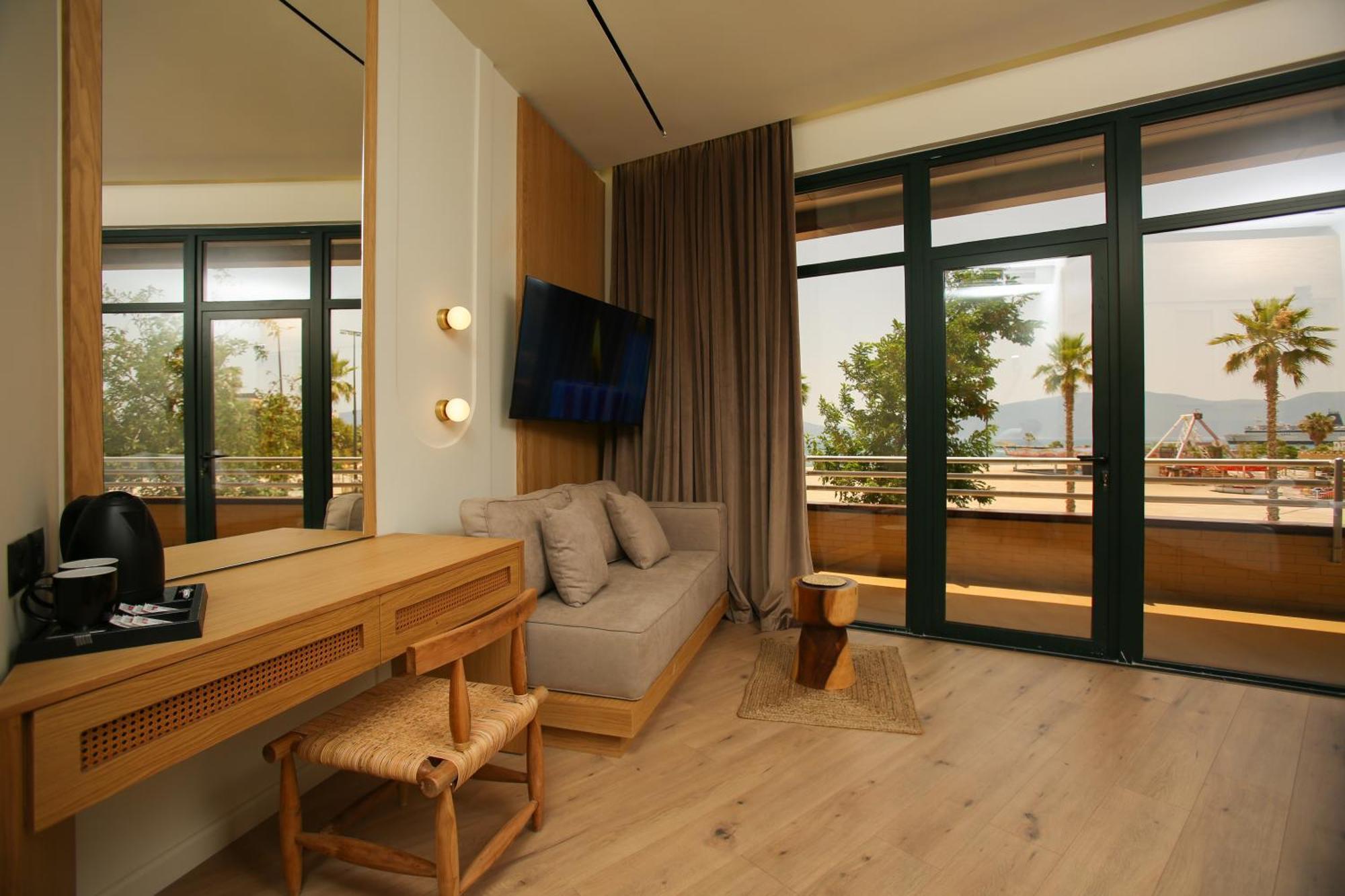 Hotel Brooklyn Vlore Exterior photo