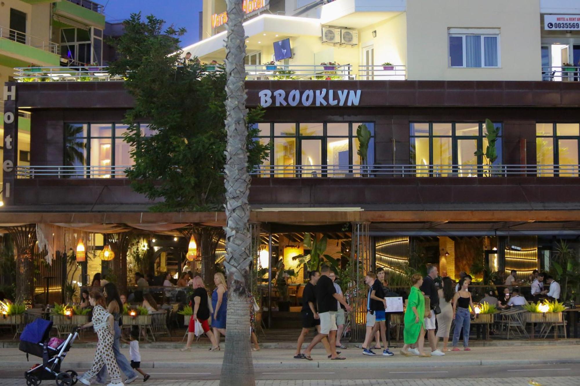Hotel Brooklyn Vlore Exterior photo